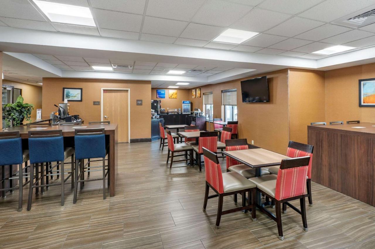 Comfort Inn East Ινδιανάπολη Εξωτερικό φωτογραφία