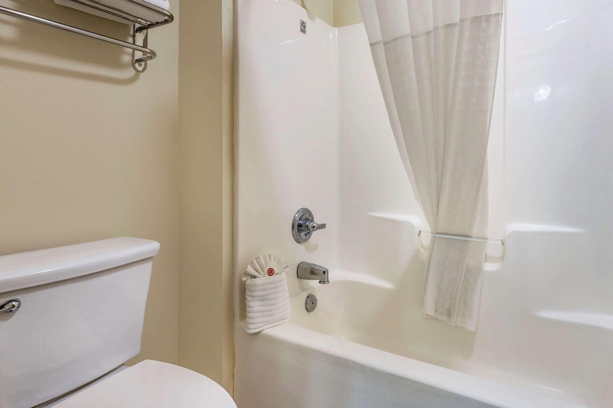 Comfort Inn East Ινδιανάπολη Εξωτερικό φωτογραφία