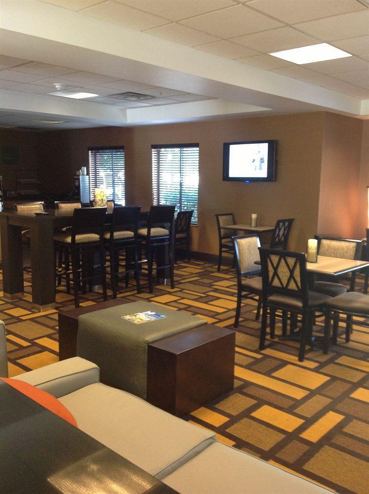 Comfort Inn East Ινδιανάπολη Εξωτερικό φωτογραφία