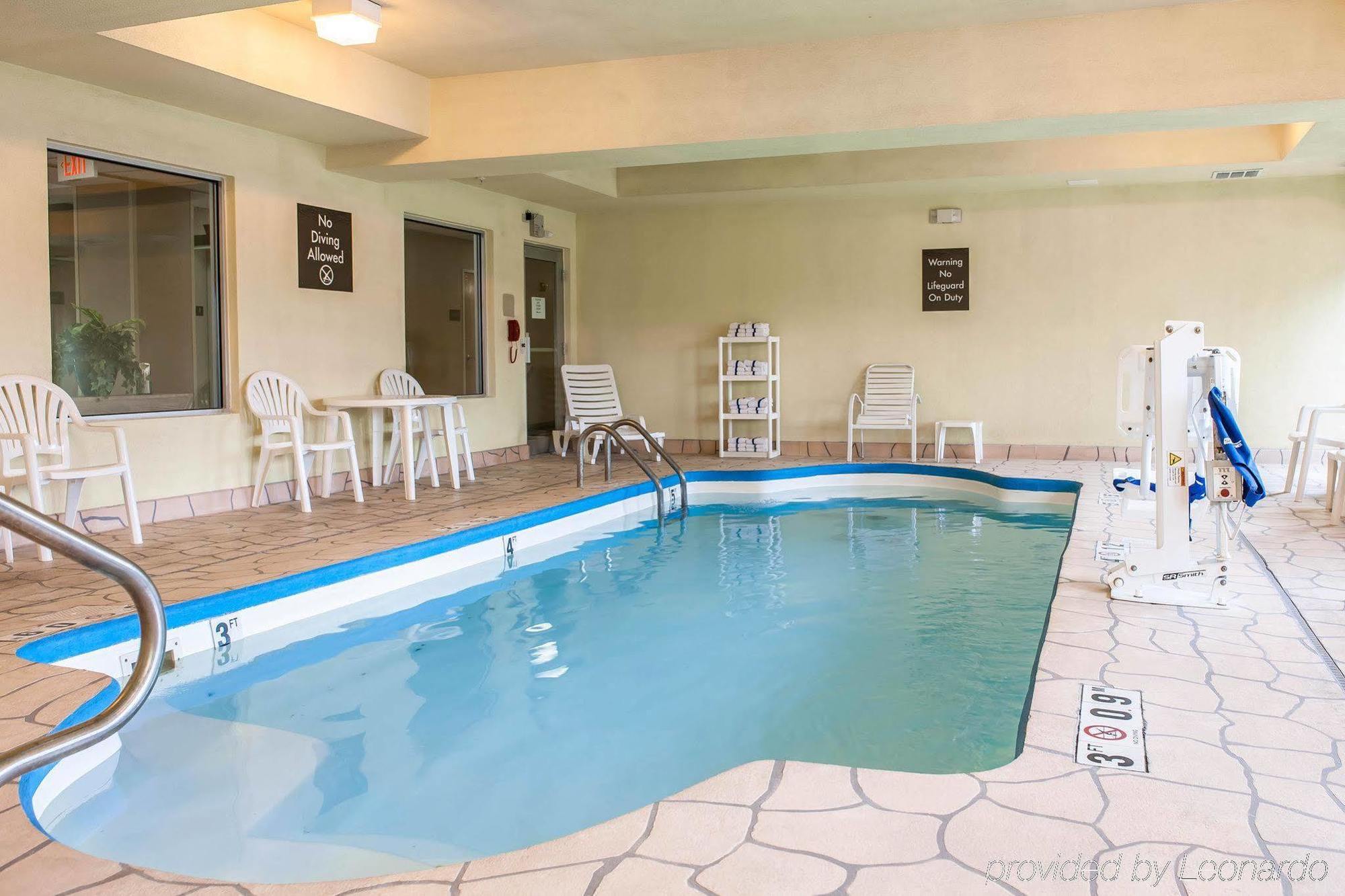 Comfort Inn East Ινδιανάπολη Εξωτερικό φωτογραφία
